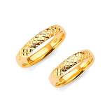 Diamond-Cut Wedding Band in 14K Gold